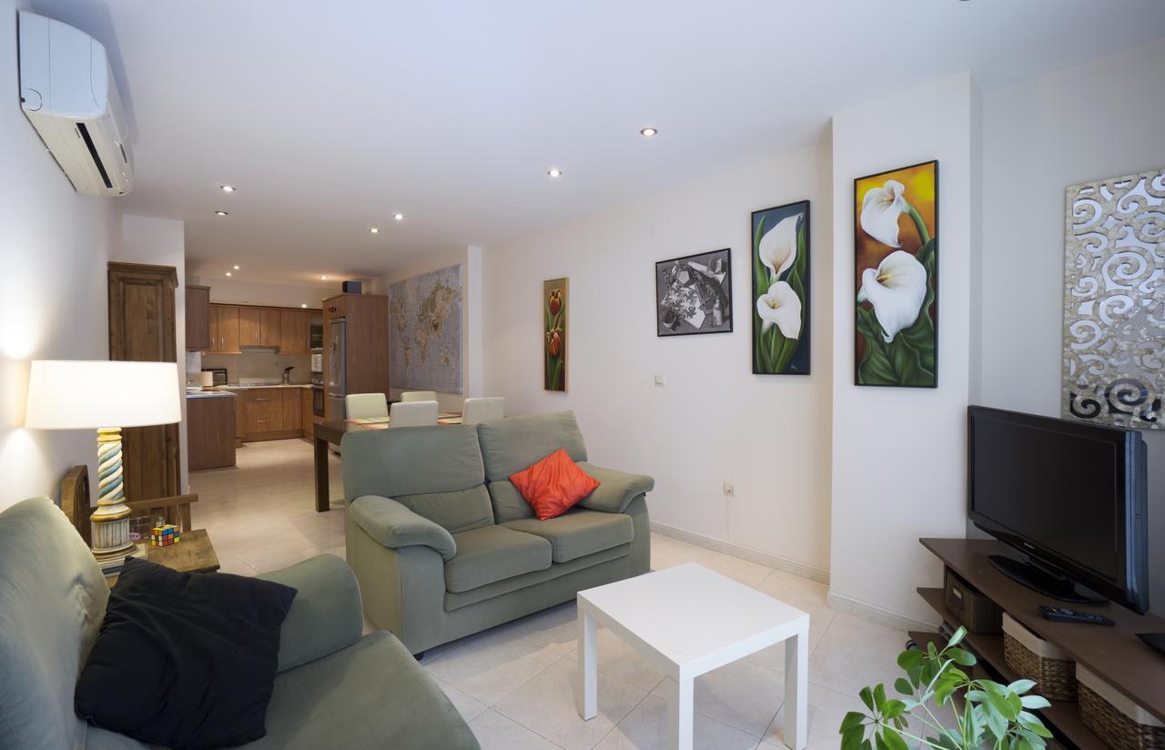 Apartamento Plaza de las Flores Málaga Exterior foto