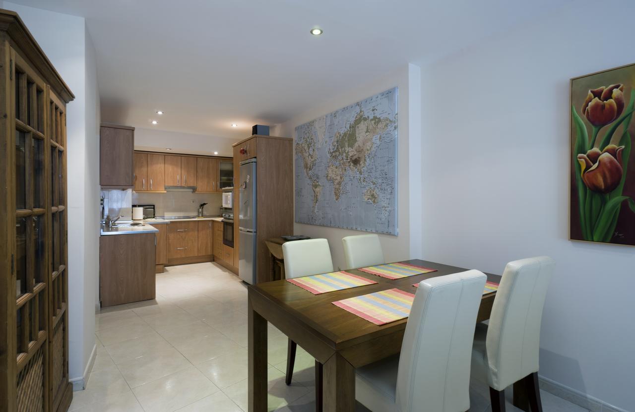 Apartamento Plaza de las Flores Málaga Exterior foto