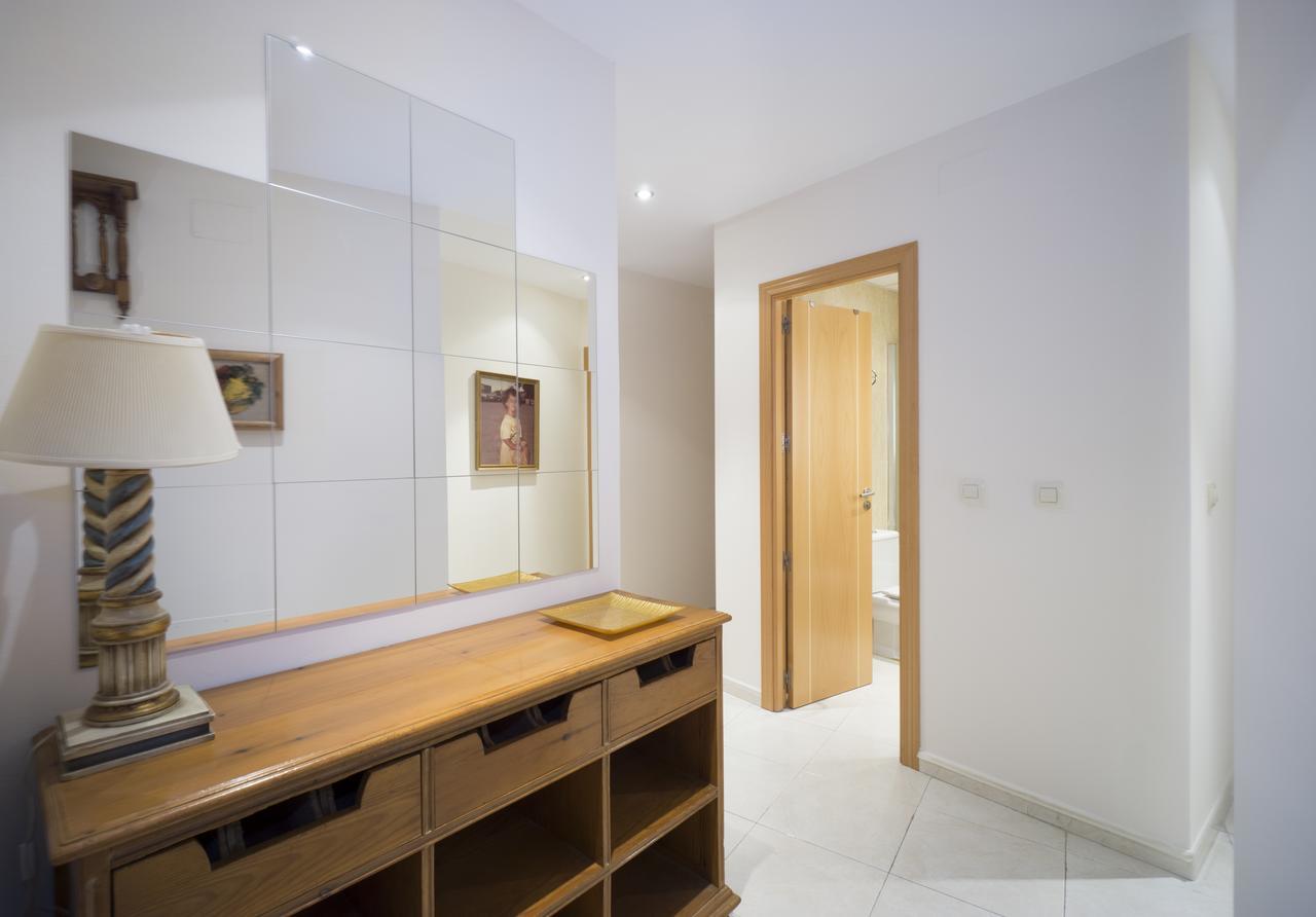 Apartamento Plaza de las Flores Málaga Exterior foto